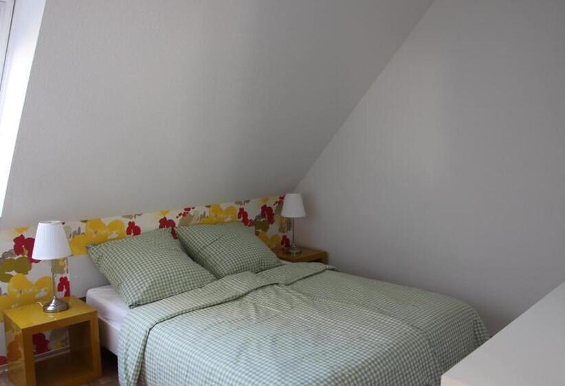 Апартаменты 1 Спальня с Балконом, Illertisser Hof