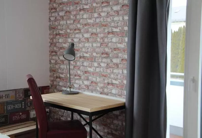 استودیو استاندارد با بالکن, Illertisser Hof