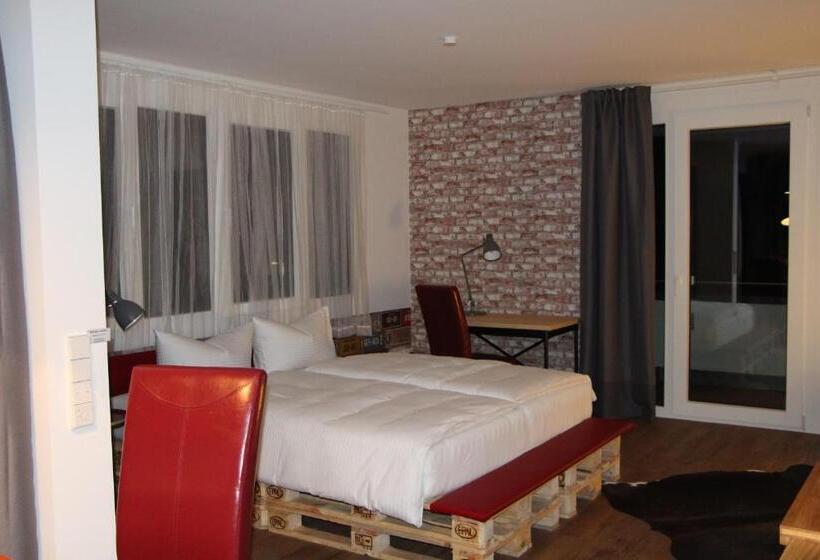 Студио Стандарт с Балконом, Illertisser Hof