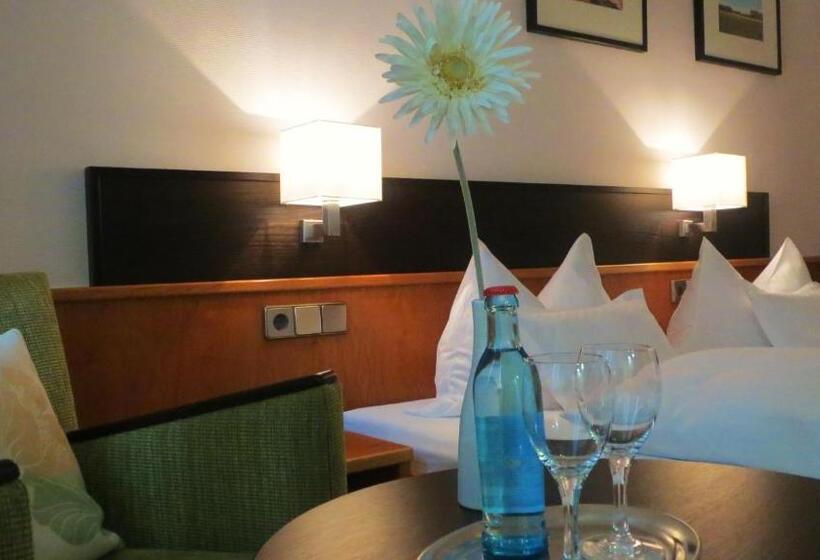 스탠다드 룸, Lindner S