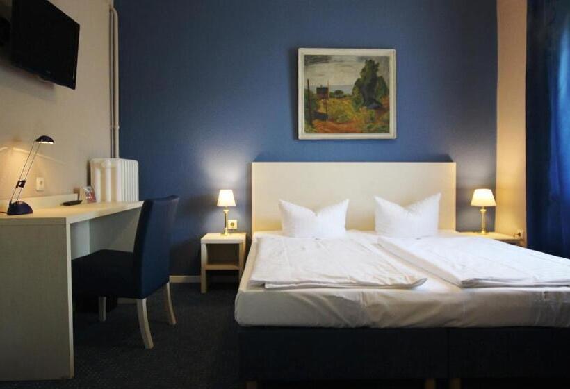 Номер Стандарт, Pelikan