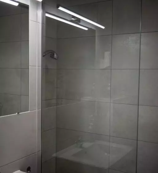 Deluxe Yhden Hengen Huone, Quellenhof Bad Urach