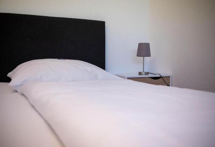 Tek Kişilik Delüks Oda, Quellenhof Bad Urach