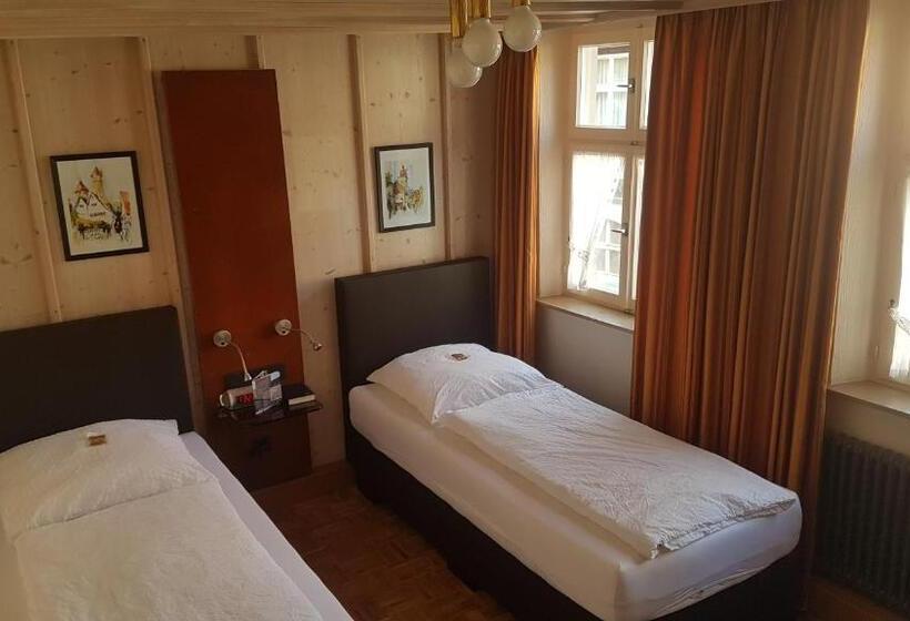 Номер Стандарт, Restaurant Goldenes Lamm