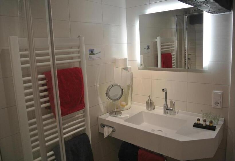 Номер Комфорт, Restaurant Goldenes Lamm