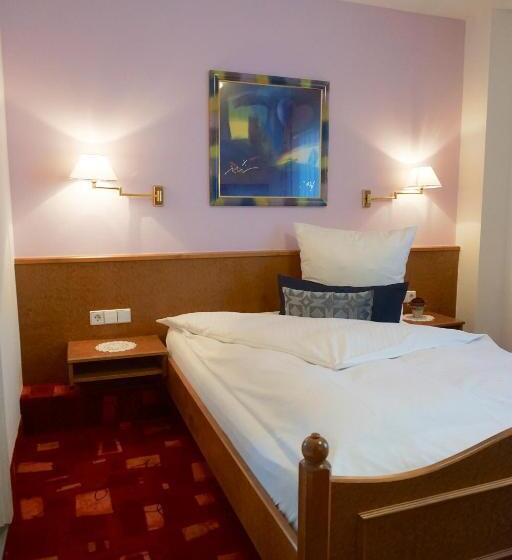 חדר סטנדרט יחיד, Restaurant Thum