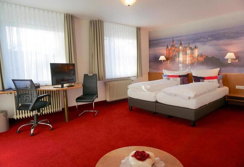 חדר סטנדרט, Restaurant Thum