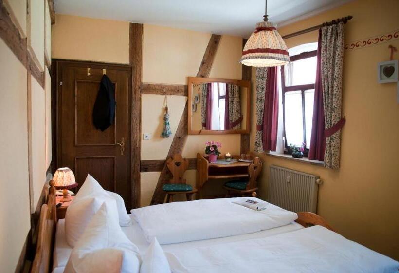 スタンダードルーム, Schuberths Am Markt