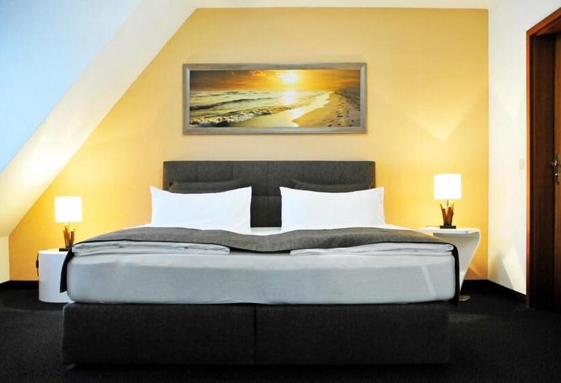 Люкс, Zum Brunnen