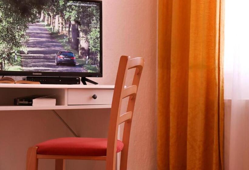 Standard Single Room, Landhotel Restaurant Schwalbennest