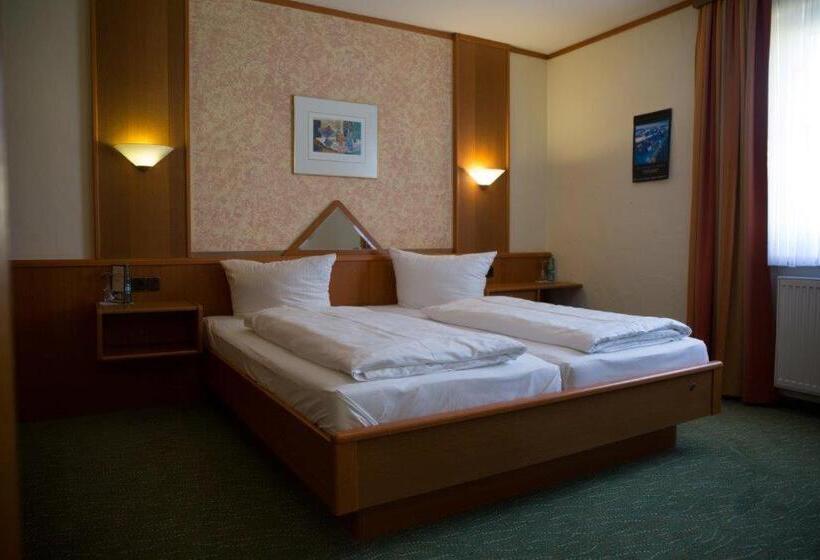 スタンダードルーム, Landgasthof Grüne Linde