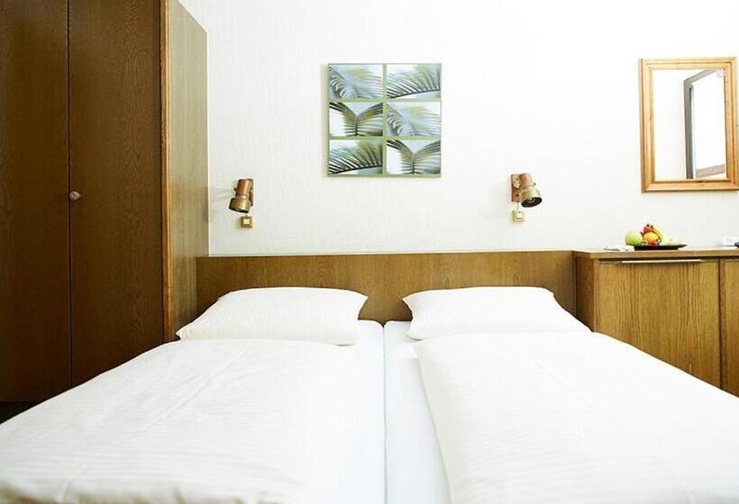 Номер Стандарт, Landgasthof Wallburg