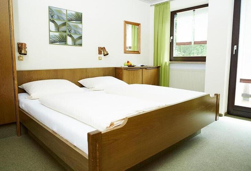 발코니 디럭스 룸, Landgasthof Wallburg