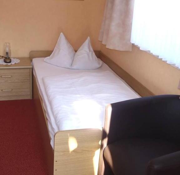 Номер Стандарт Индивидуальный, Landhotel Spessartruh