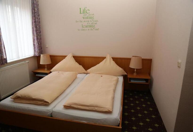 Номер Стандарт, Taunus Residence