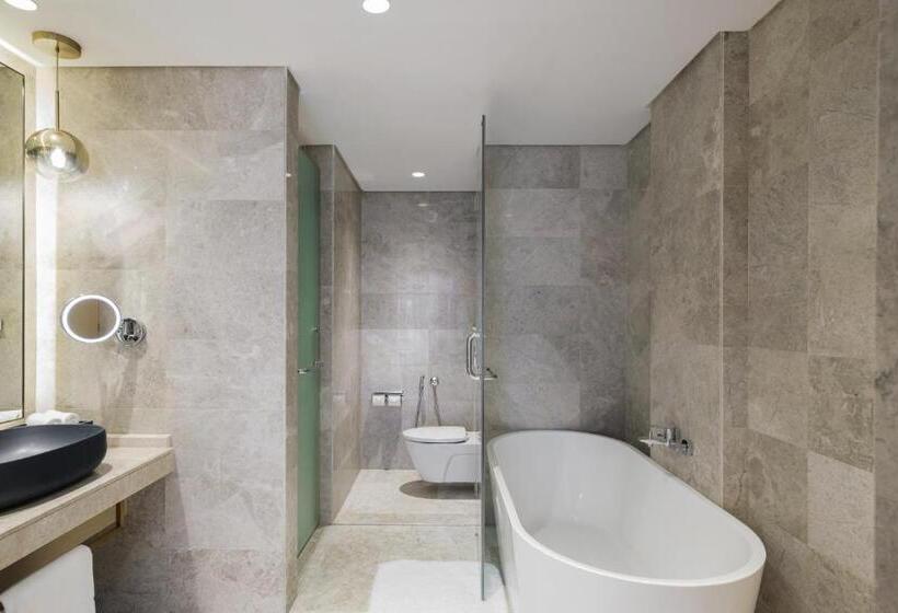 سوئیت خانواده 2 خوابه, Maani Muscat Hotel & Suites