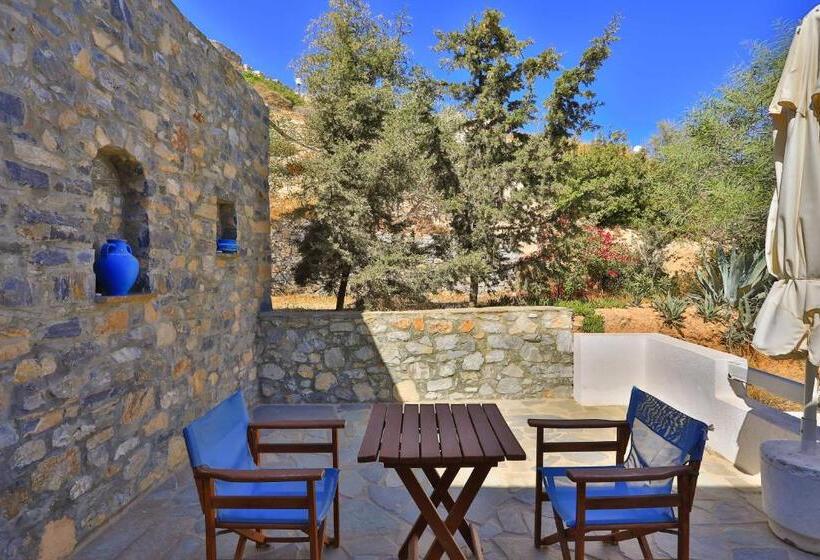 חדר סטנדרט נוף לגינה, Filoxenia By Grispos Villas