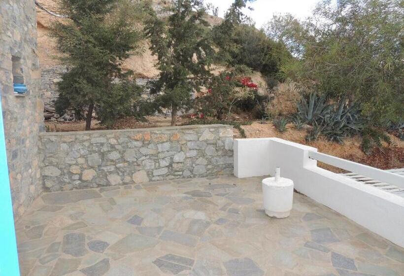 חדר סטנדרט נוף לגינה, Filoxenia By Grispos Villas