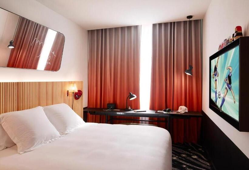 Номер Стандарт, Mama Shelter Paris La Défense