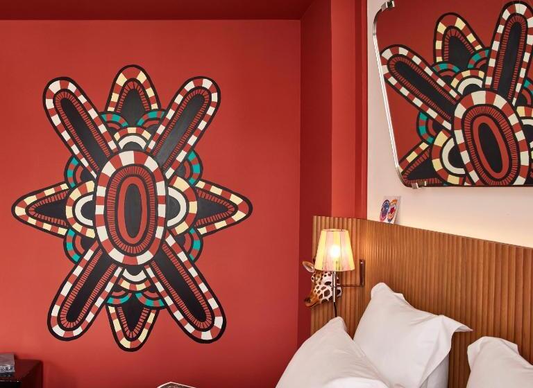 スイート, Mama Shelter Paris La Défense