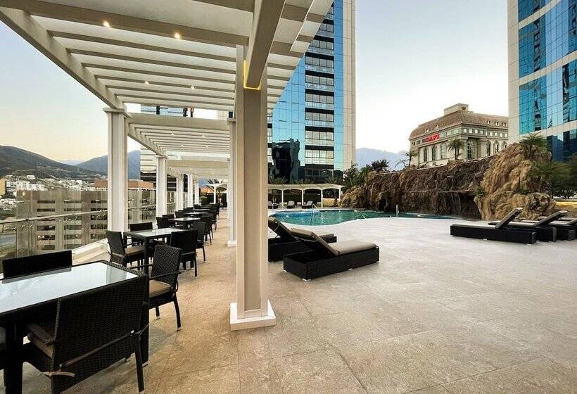 Люкс Кровать Кинг, Safi Royal Luxury Metropolitan