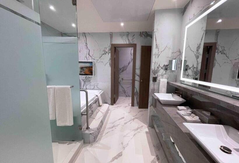 Люкс с гидромассажем, Safi Royal Luxury Metropolitan