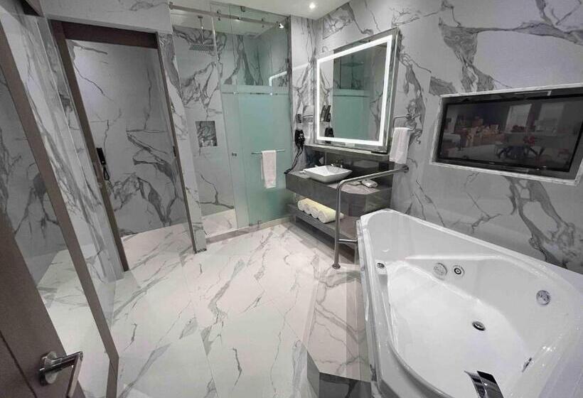 Люкс Кровать Кинг, Safi Royal Luxury Metropolitan