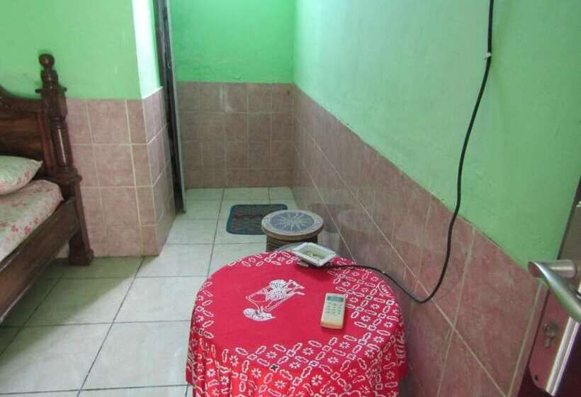 스탠다드 룸, Sabar Menanti 2