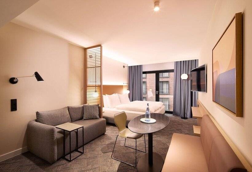 Студия Стандарт, Adina Apartment Hotel Dusseldorf