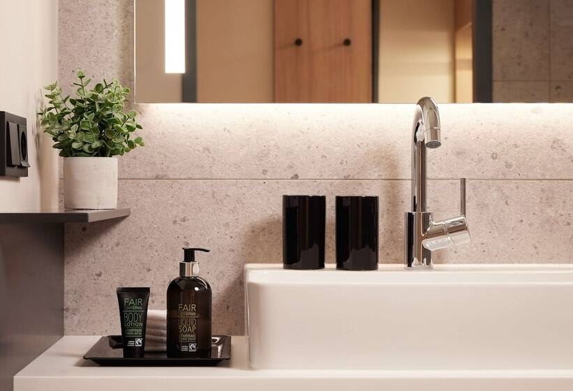 Апартаменты 1 Спальня, Adina Apartment Hotel Dusseldorf