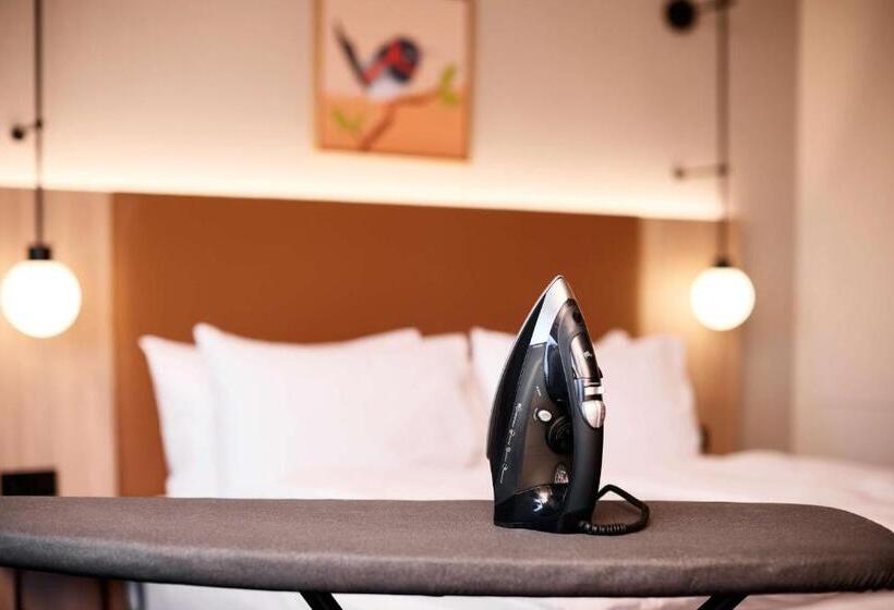 Студия Стандарт, Adina Apartment Hotel Dusseldorf