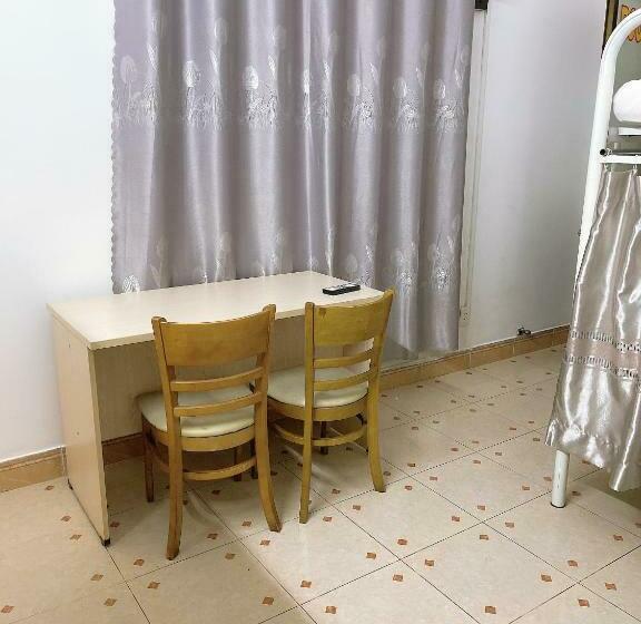 تختخواب در اتاق مشترک, Saigon Cozy House & Coffee