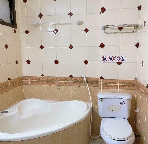 تختخواب در اتاق مشترک, Saigon Cozy House & Coffee