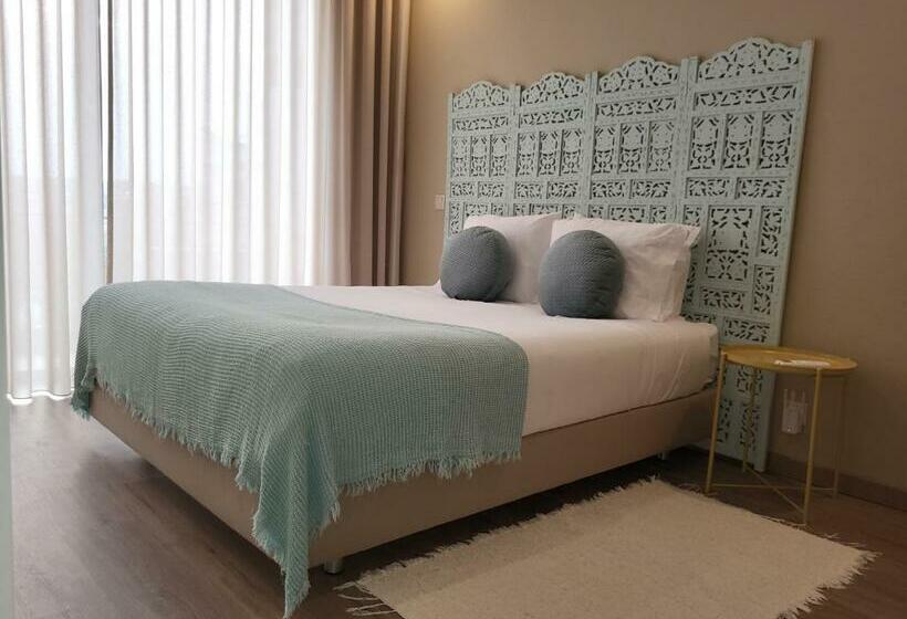 バルコニー付きスタンダードルーム, Villa Alva Guest House