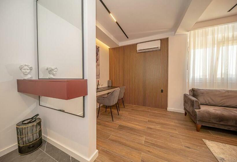 آپارتمان لوکس 1 خوابه, N&n Lux Guest House