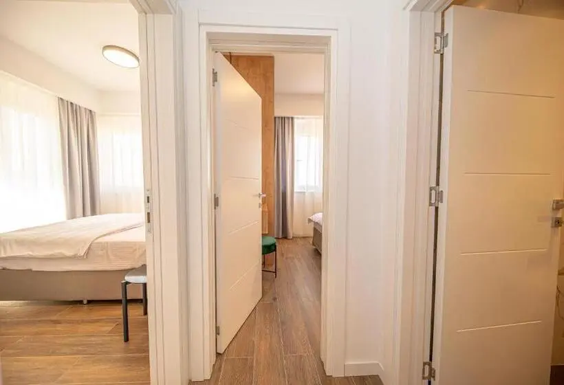 آپارتمان لوکس 1 خوابه, N&n Lux Guest House