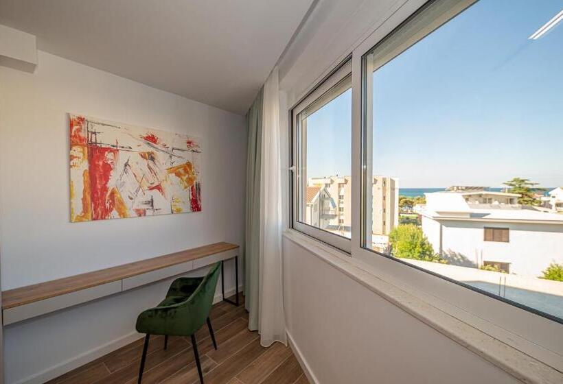 آپارتمان 1 خوابه با چشمانداز دریا, N&n Lux Guest House