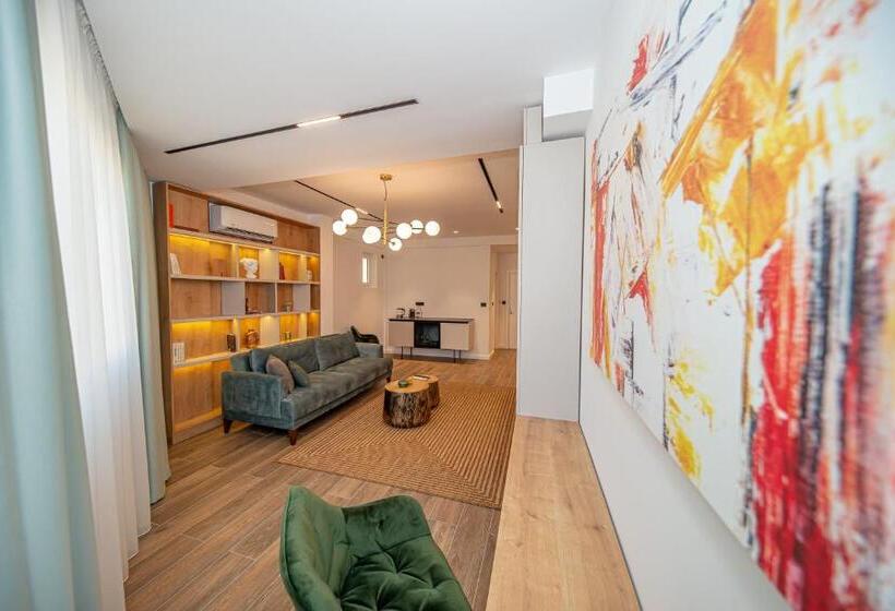 آپارتمان 1 خوابه با چشمانداز دریا, N&n Lux Guest House