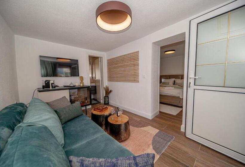 آپارتمان 1 خوابه, N&n Lux Guest House