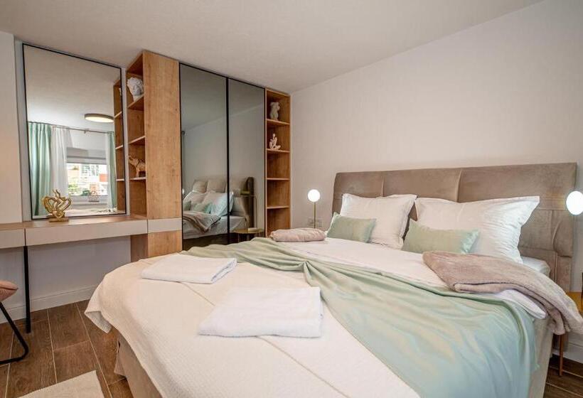 آپارتمان 1 خوابه, N&n Lux Guest House