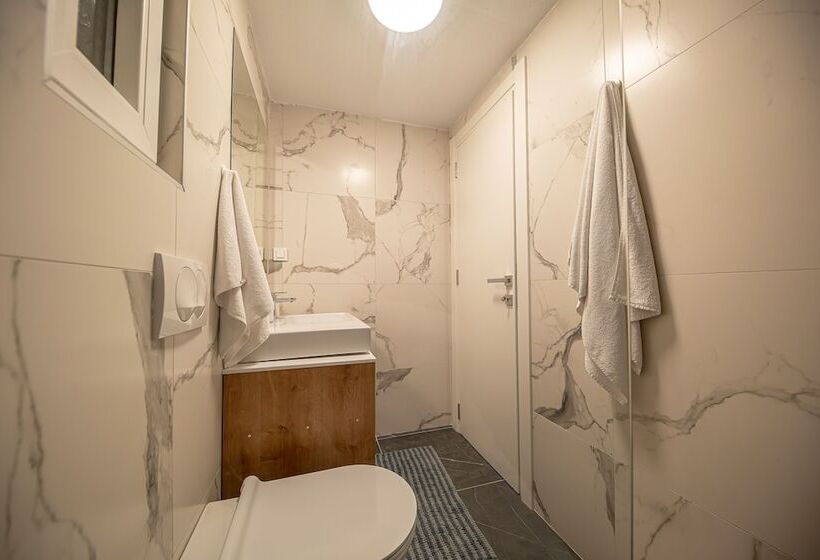 آپارتمان 1 خوابه, N&n Lux Guest House