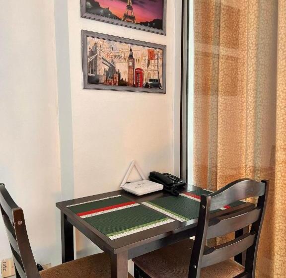 استودیوی استاندارد با چشمانداز دریا, Residences In Azure Condominium Parañaque City Metro Manila