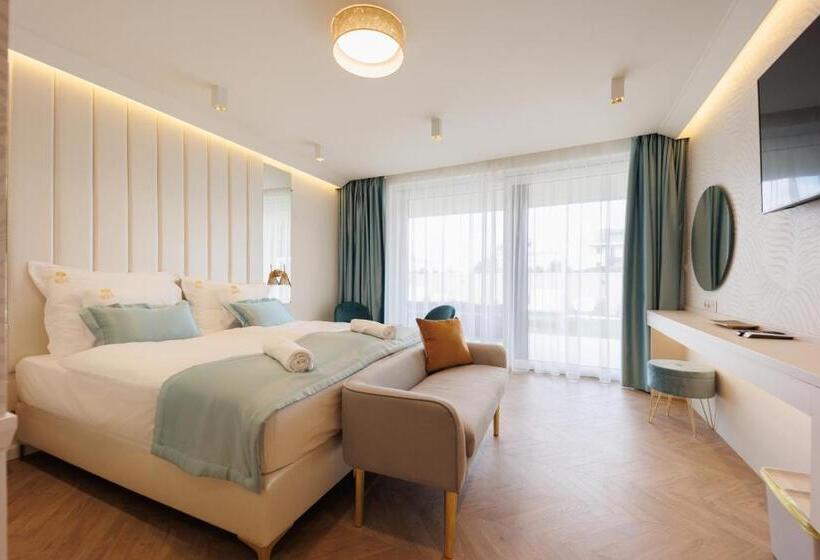 Студия Deluxe, Gold Wave Apartments