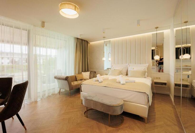 Апартаменты Superior 1 Спальня, Gold Wave Apartments
