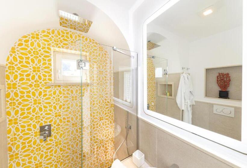 オーシャンビューデラックススイート, Suite Belvedere Capri Exclusive Rooms