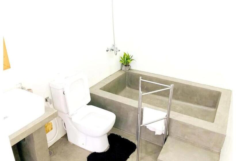 オーシャンビューデラックスルーム, Ayona Beach Villa