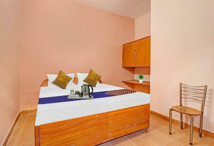 חדר סטנדרט, Spot On Ganpati Home Stays