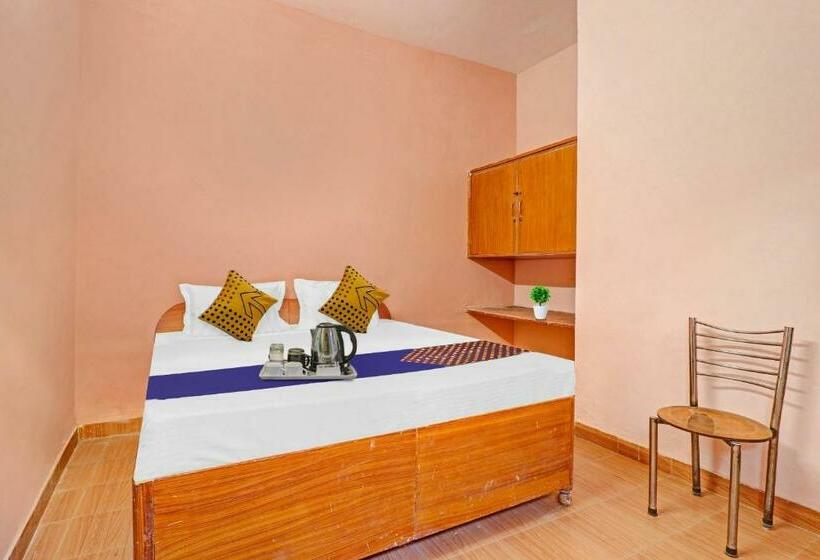 חדר סטנדרט, Spot On Ganpati Home Stays