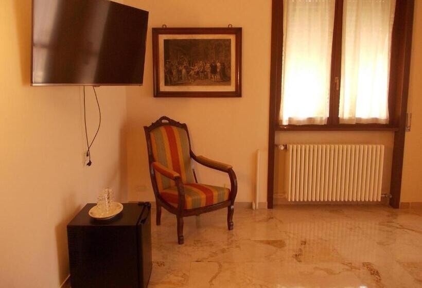 高级大房间, Villa Costanza