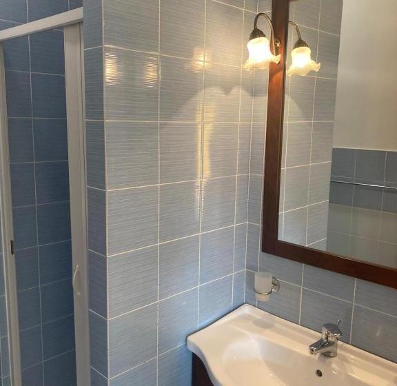 带1个卧室的带阳台的公寓, Cala San Giorgio Residence